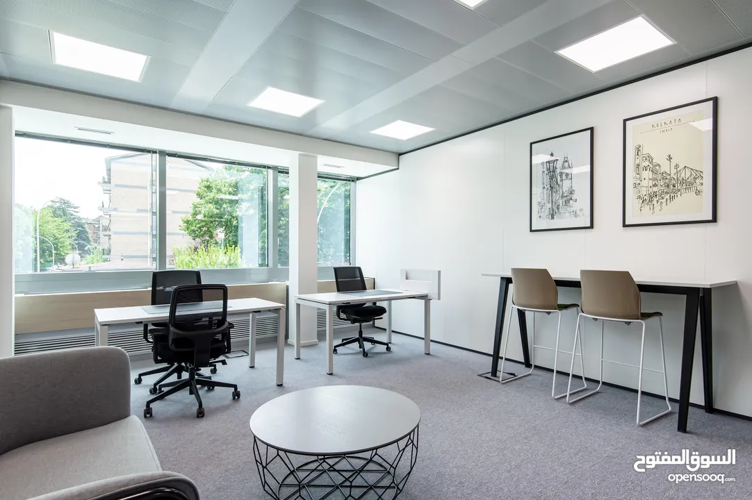 Fully serviced private office space for you and your team in Muscat, Pearl Square