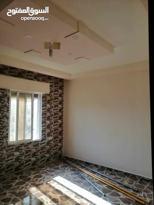 شقة طابق رابع للبيع في الصريح خلف مسجد رياض الصالحين