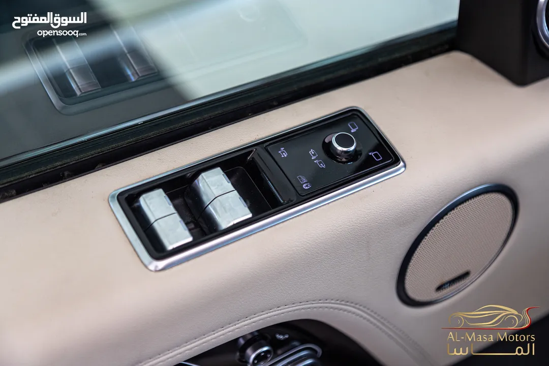 Range Rover Vogue Hse 2020 Plug in hybrid   السيارة بحالة الوكالة و قطعت مسافة 50,000 ميل فقط