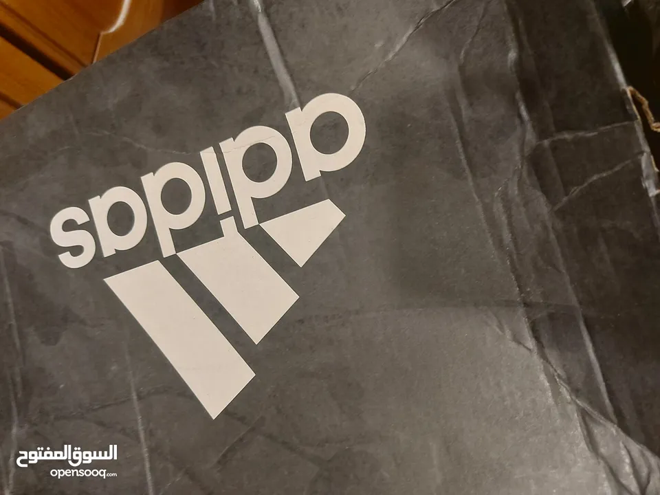 بوط اديداس رياضي
