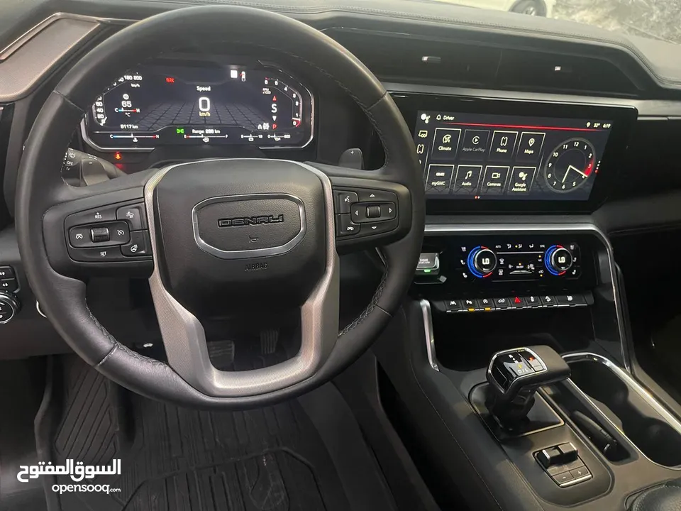 DHS 182000/= 2023 GMC SIERRA DENALI 6.2 L قمه في النظافه - مسرفس بالكامل  - بحالة ممتازة جداً