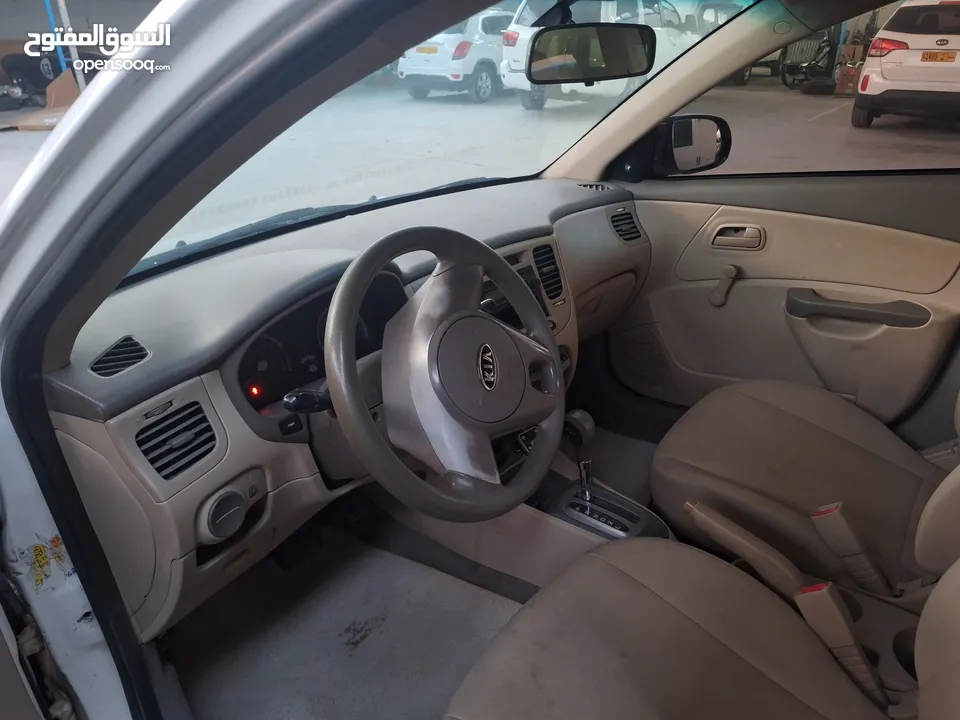 KIA RIO 2011-2012 MODEL AUTOMATIC STANDARD WITH GOOD CONDITION. JUST BUY AND DRIVE