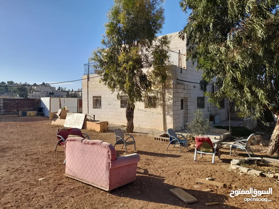 بيع منزل السيد سامي دبيس