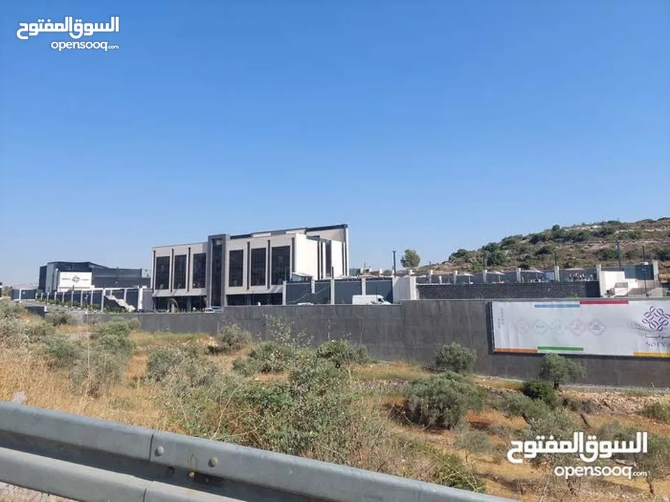 ارض للبيع او البدل بشقه بالقدس