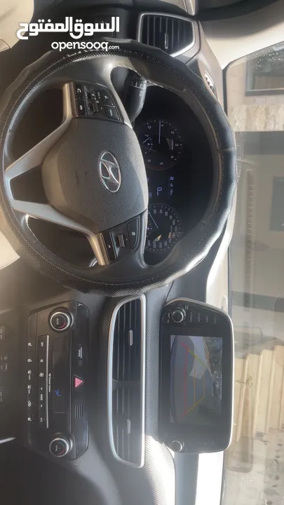 هنداي توسان 2020ترخيص 19يد اولى فحص نخب لون فراني  مميز بسعر مميز ونهائي