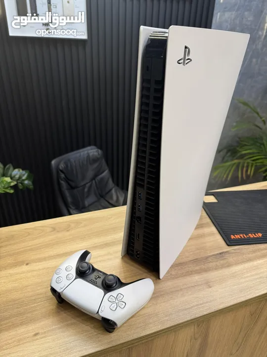 PlayStation 5 digital edition حاله ممتازه للبيع