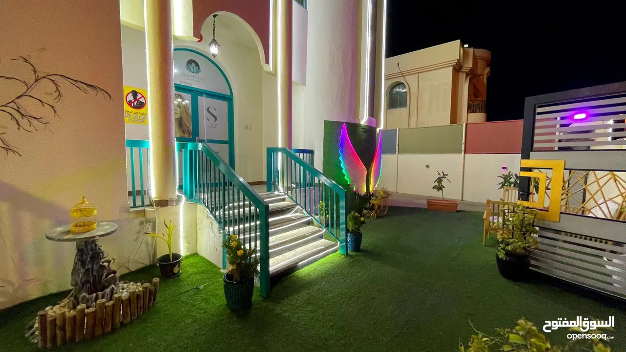 صالون نسائي فرصة استثمارية مميزة - للبيع مركز تجميل فاخر (صالون للسيدات) من المالك مباشرة بالشارقة