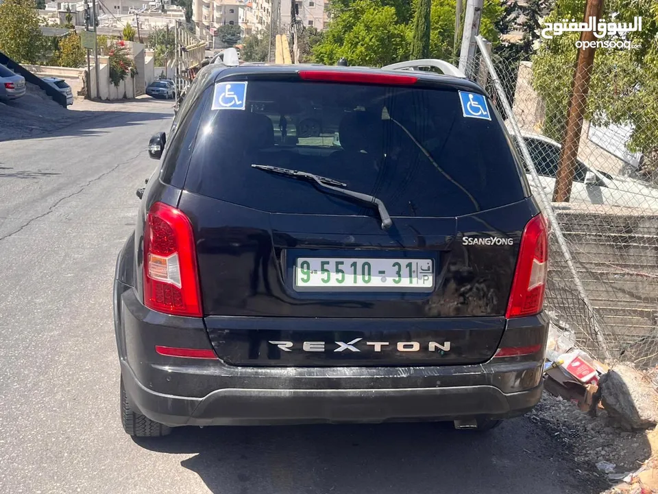 سيارة حيب ريكستون سانج يونج 2014