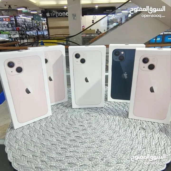 أيفون 128GB 13 جديد كفالة شرق اوسط بسعر مميز