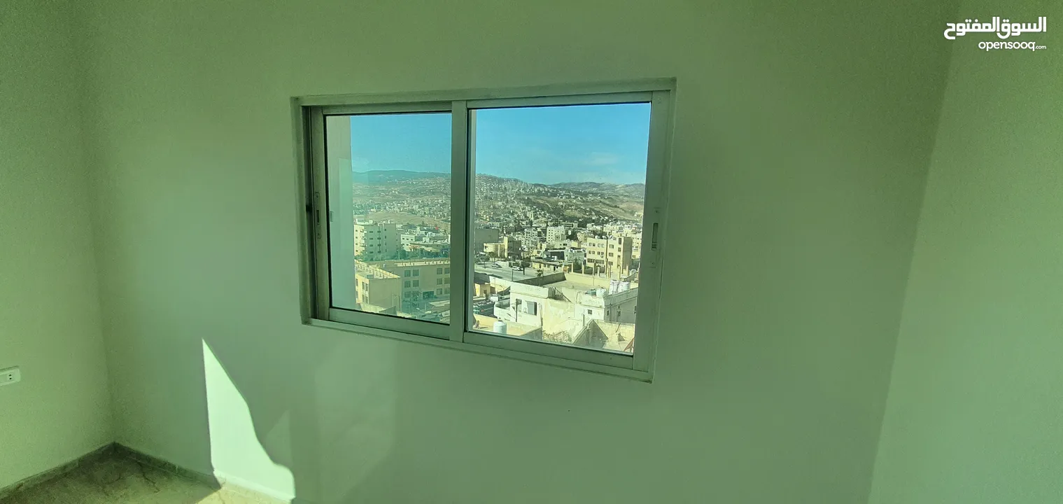 شقة سكنيه للايجار السنوي تشطيب ديلوكس