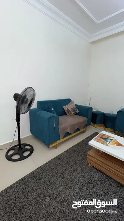اثاث بيت كامل للبيع بسعرر مناسب ومغري