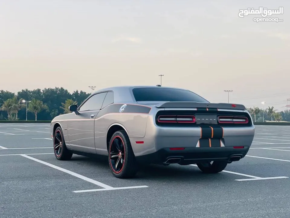 DODGE CHALLENGER 2018 R/T WITH KIT SRT ORGINAL / V8