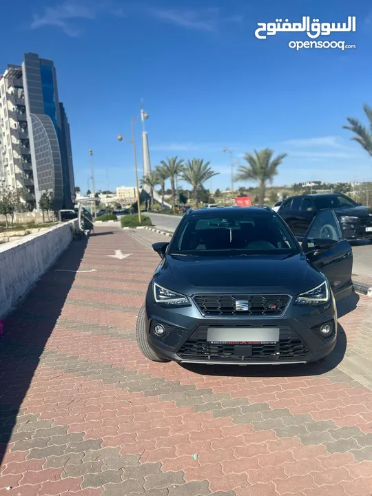 سيات ارونا fr  للبيع عالكاش فقط / انظف حبة بالبلد