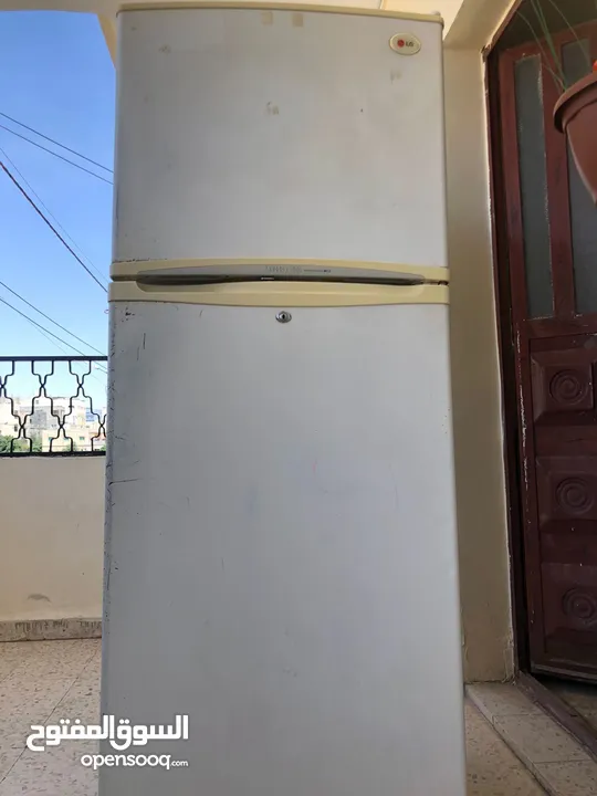 ثلاجه للبيع شغال ميه ميه