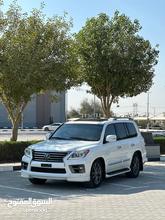 LEXUS LX 570 2015 GCC خليجي رقم 1 بدون حوادث مستخدم اول من الوكالة