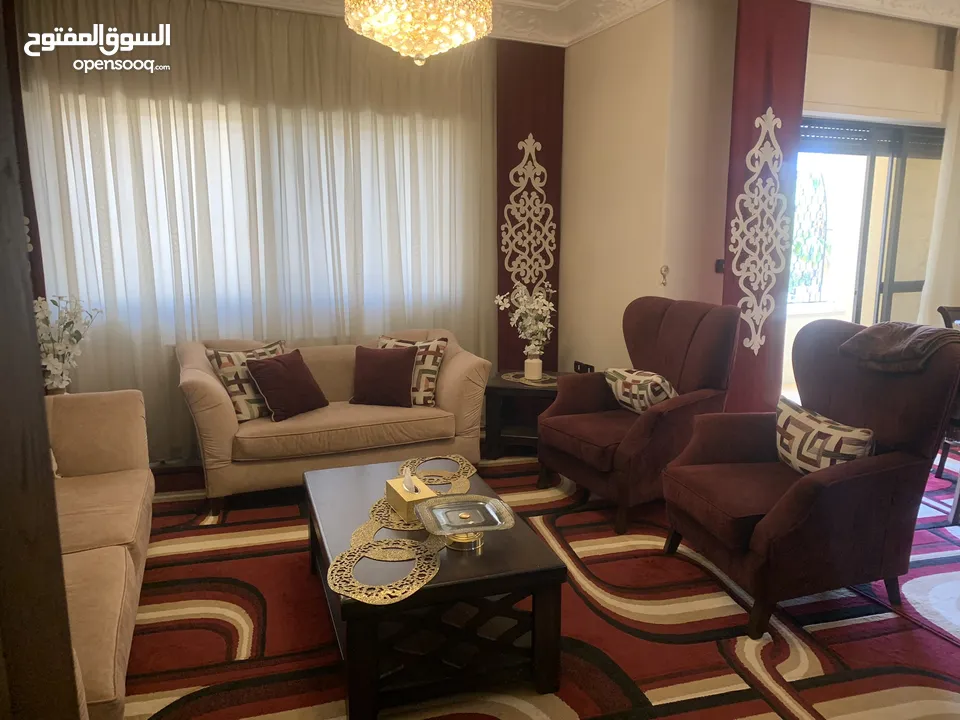 شقة فاخرة مفروشة للإيجار