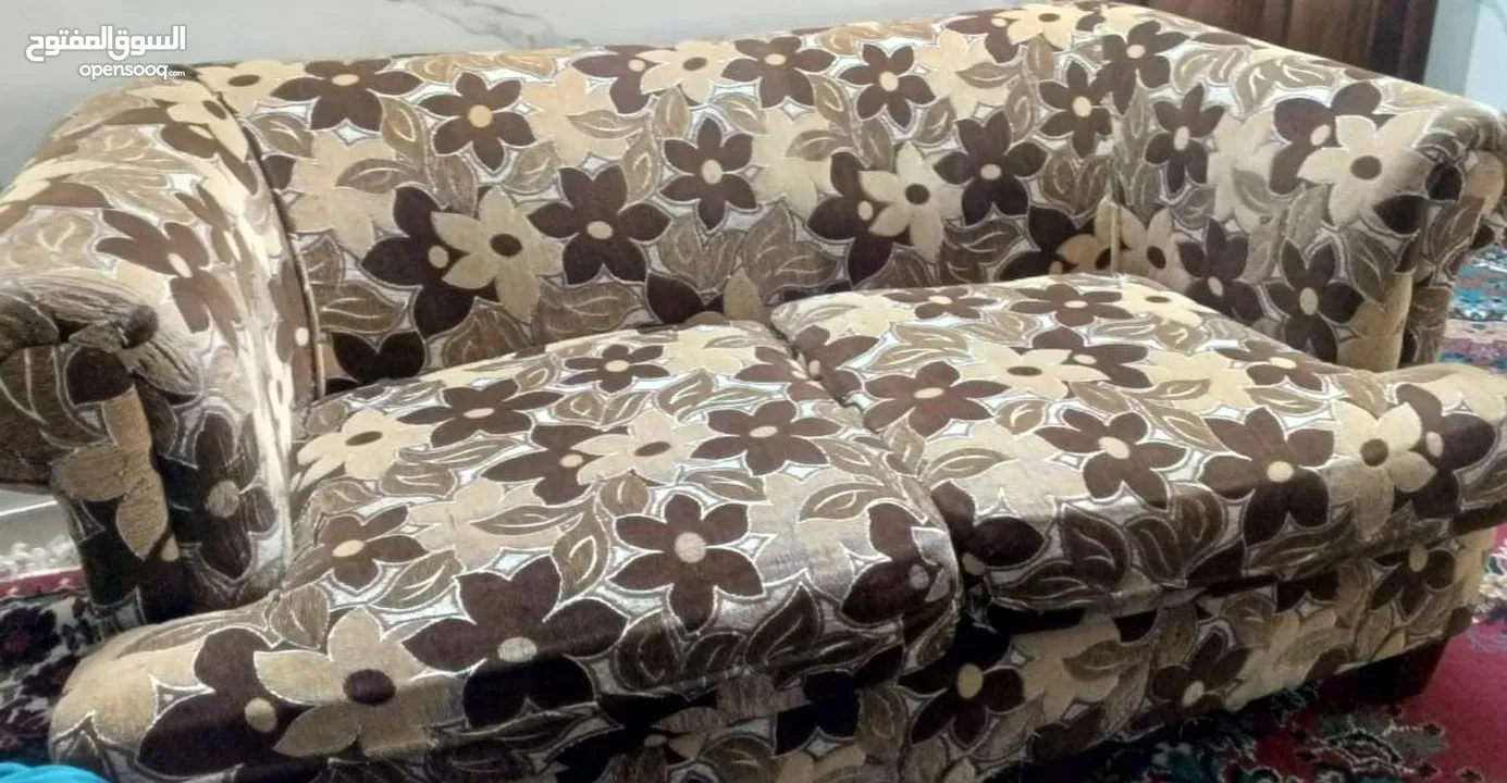 طقم كنب استعمال بسيط للبيع