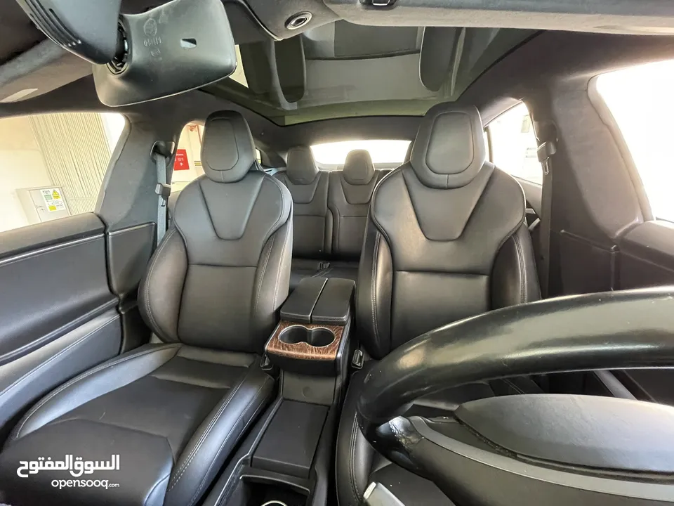 تيسلا مودل S 75D 2018 للبيع المستعجل اوتوسكور( A )