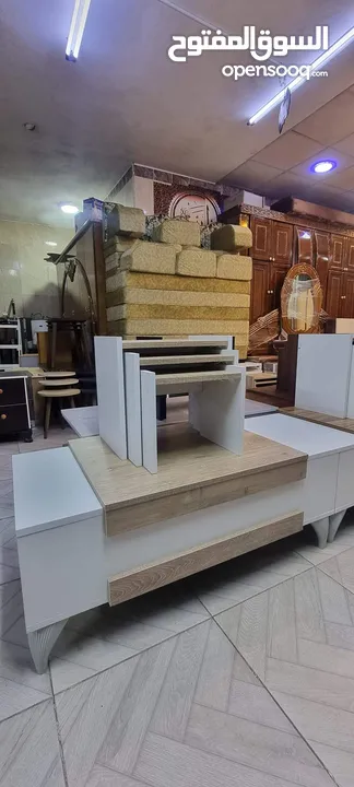 طاوله وسط مع سيرفيس