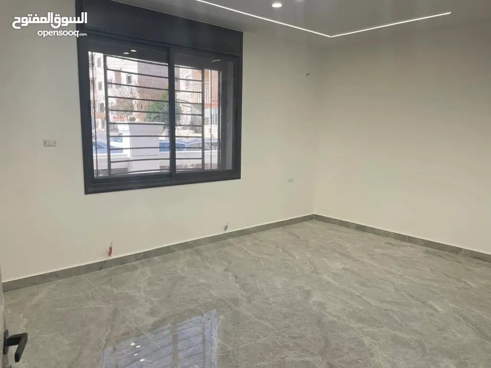 شقق فاخرة للبيع