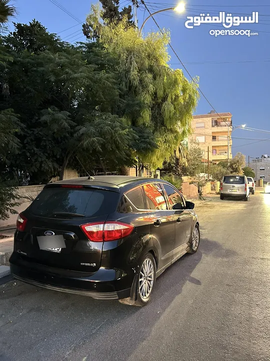 فورد سي ماكس  فل اوبشن اربعه جيد 2013   ford c max
