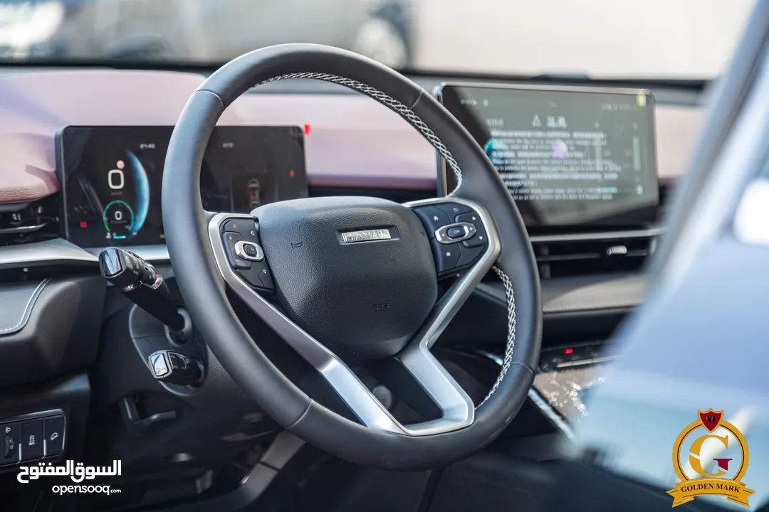 الان لدى شركة العلامة الذهبية لتجارة السيارات   Gwm Haval Hev H6 2025