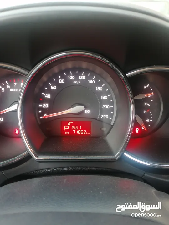 كيا ريو 2017 / ماتور 1400 / فحص نخب / عداد قليل /سياره بحاله الشركه