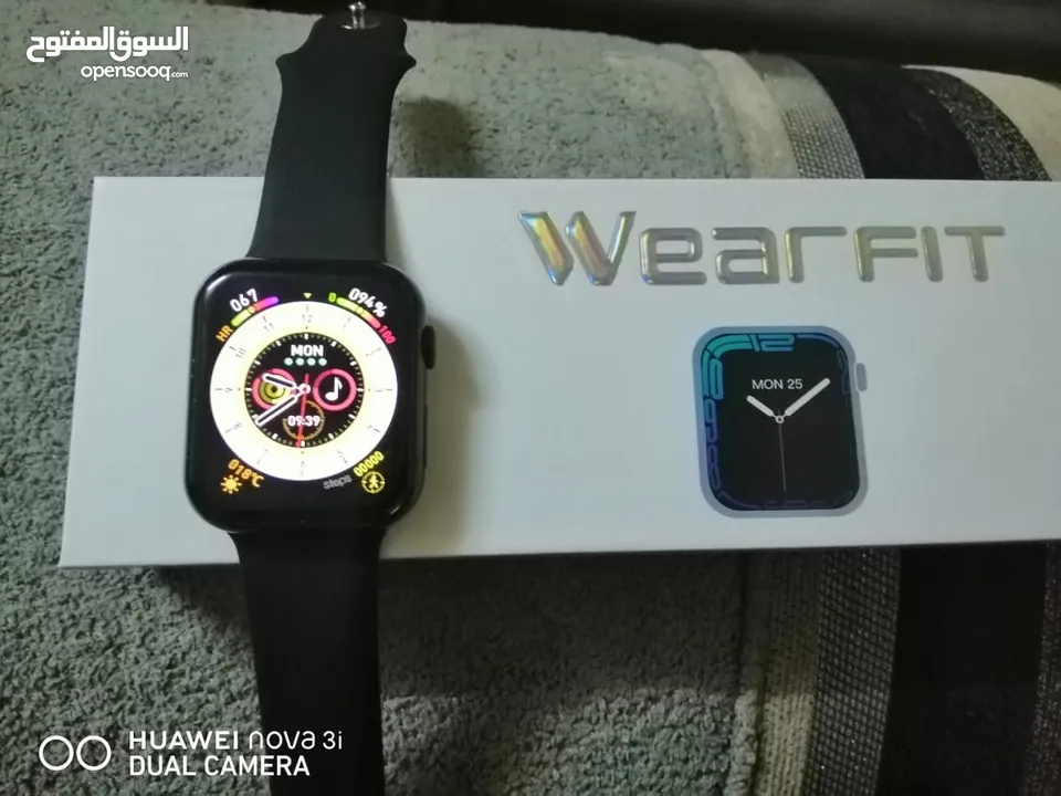 ساعة Wear FIT W2 بحالة الوكالة