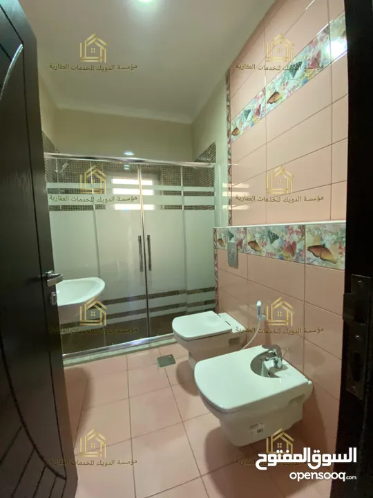 فيلا للايجار .. V18 Villa for rent.. other options available