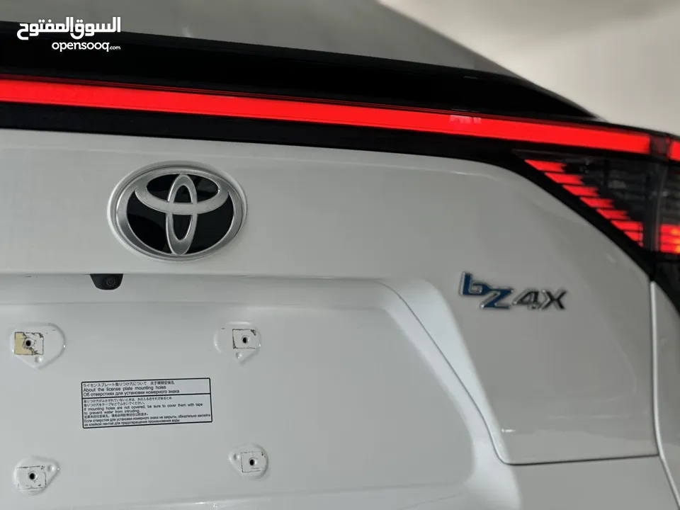 تويوتا Bz4x مستعمل بحالة الوكالة موديل 2022 سيارة رقم 1