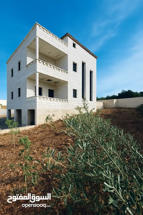 فيلا للبيع جنوب بيت لحم مراح رباح