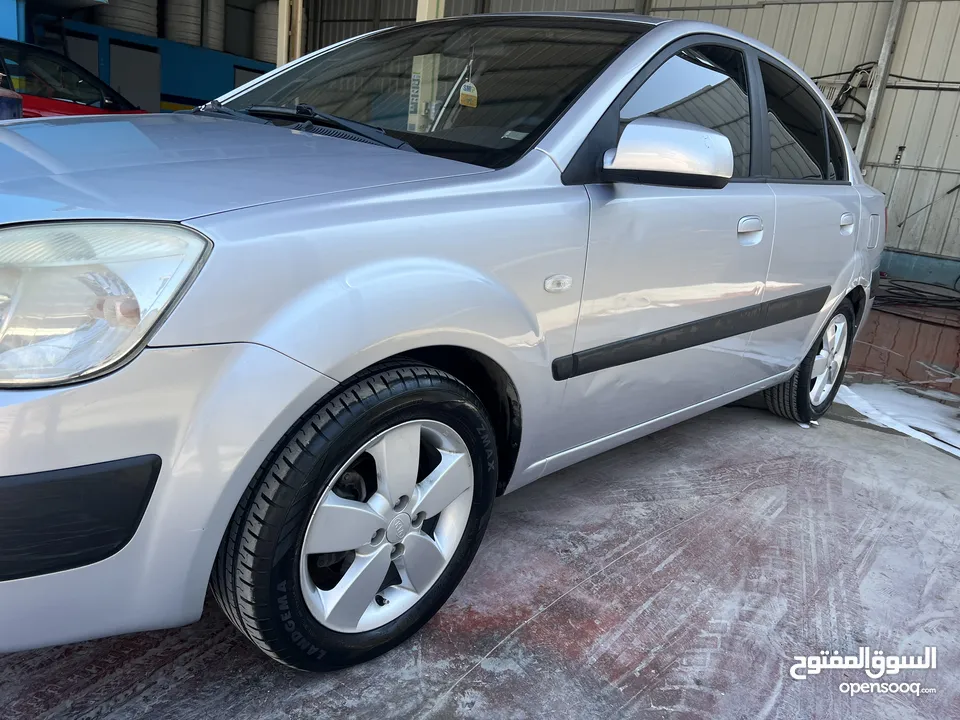 كيا برايد جولد 2009