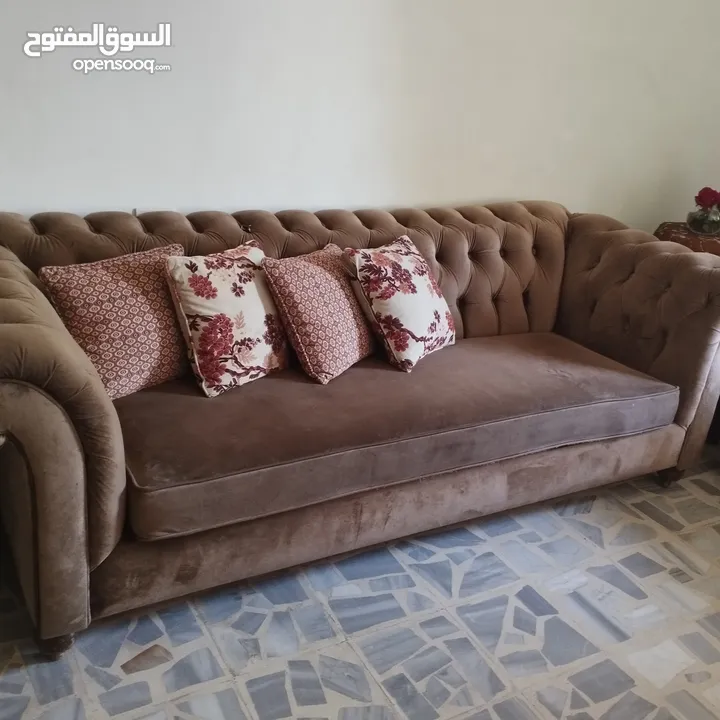 طقم كنب تفصيل 7 مقاعد