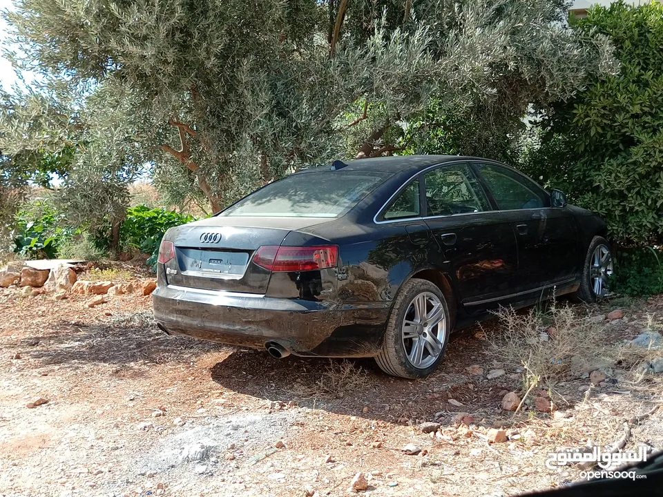 قطع اودي للبيع. جير اوتومات. فيشه مدورة . مطور شغال افحص قبل ما تشتري. قطع داخليه وخارجيه.