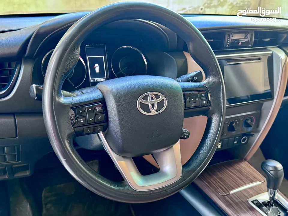 Toyota fortuner 2018 l