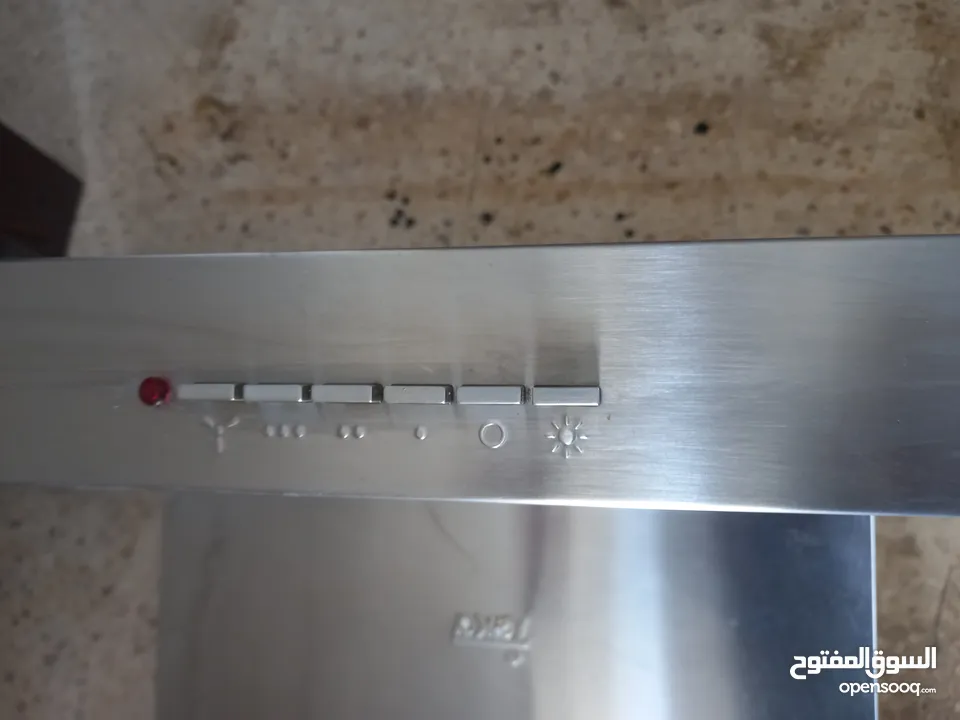 شفاط مطبخ بحاله جيده جدا للبيع