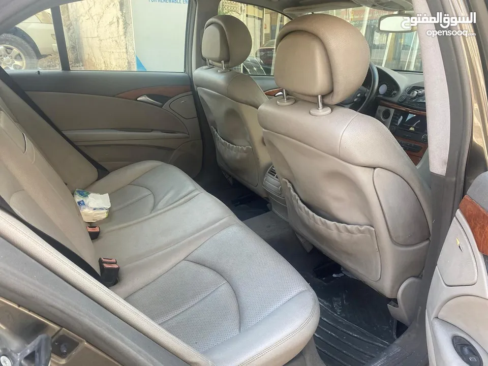 مرسيدس (فتحة) E200 Mercedes Elegance