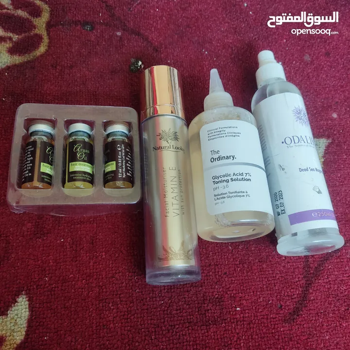 مجموعة مواد ب العنايه بالبشره عالية الجوده نوعيه ممتاز بسعر أقل من
