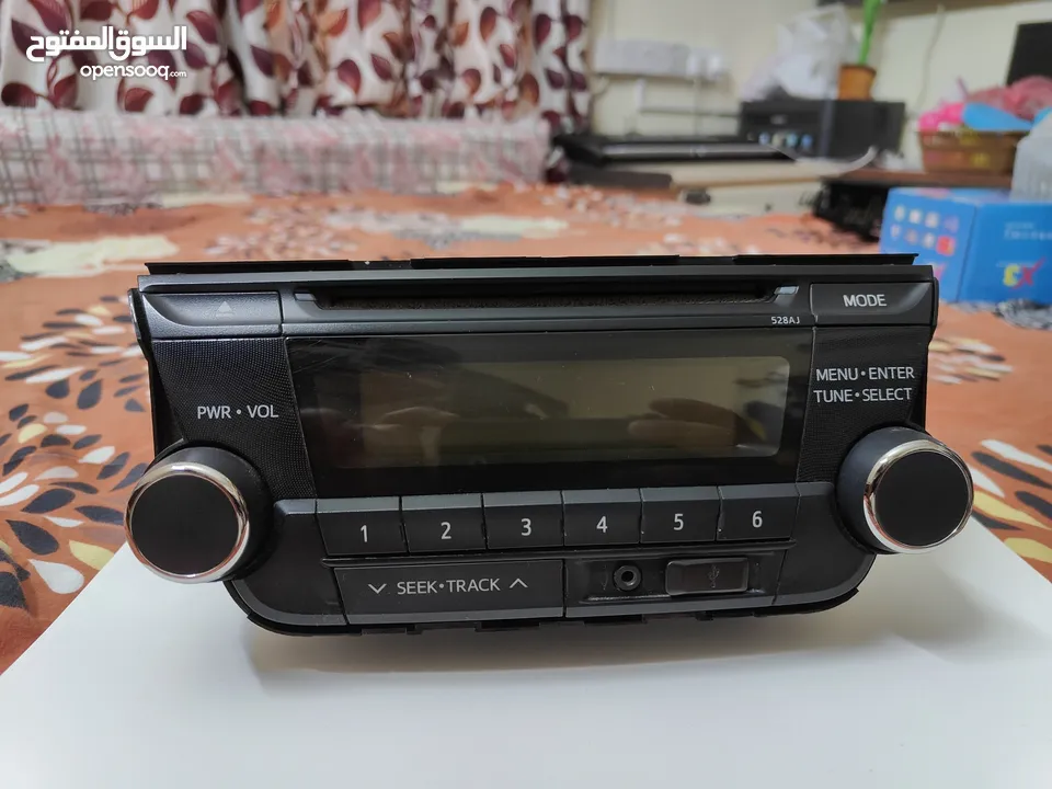 Car Stereo with frame Yaris 2017
