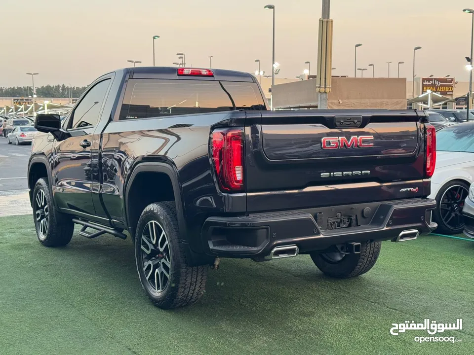 GMC sierra AT4 GCC 2022 full option