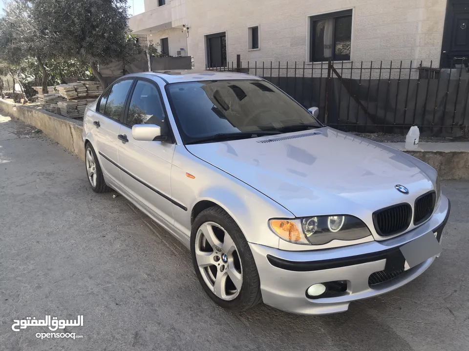 2005 BMW 320
