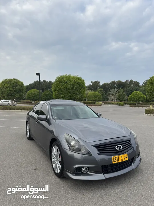 للبيع او البدل انفنتي G37s