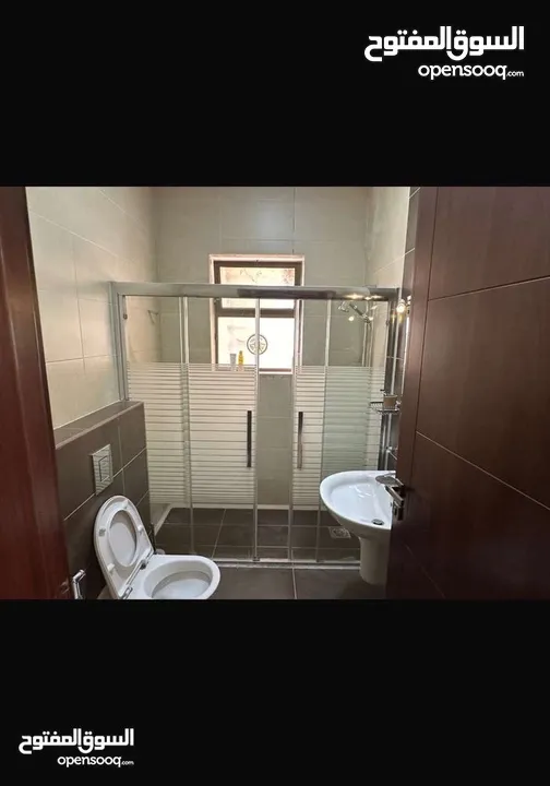 شقة ارضية دوبلكس شبه ڤيلا للبيع من المالك  بأجمل مناطق ام أذينة وأفخمها