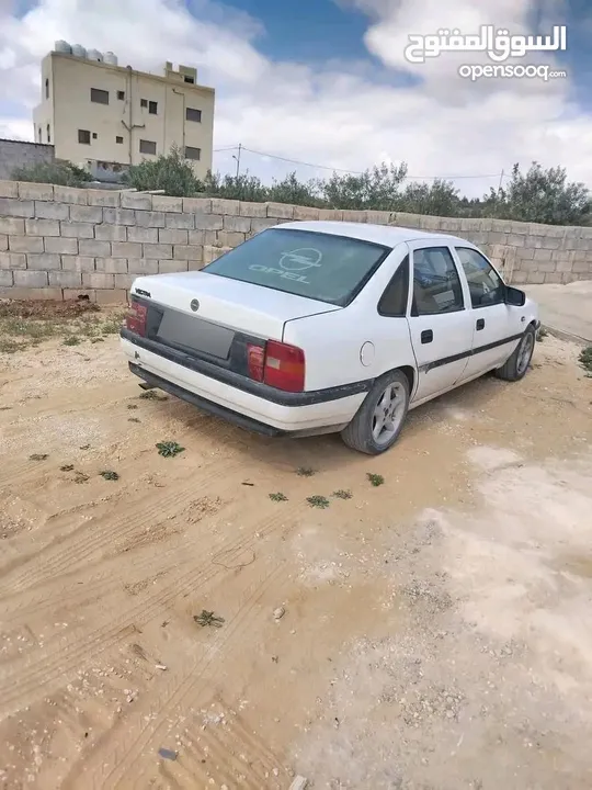 اوبل فيكترا موديل 1994 محرك 1800 اتوماتيك  خالي قص قلبان  ترخيص منتهي من شهر 4 مطلوب 1500 قابل للتفا