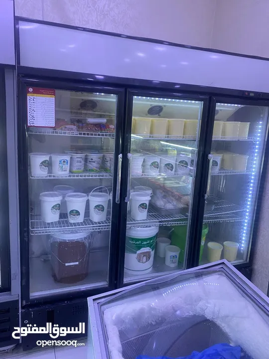 محل البان واجبان للبيع