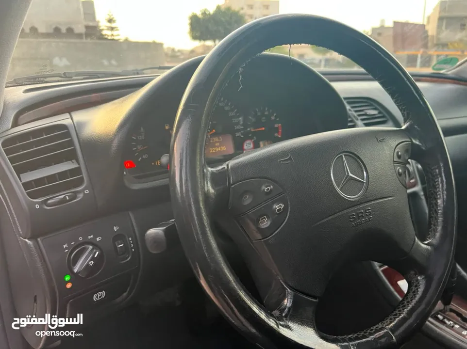 مرسيدس CLK200 اتوماتيك...091.890.34.23