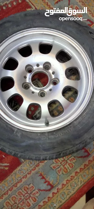 طقم جنط مع كوتش مقاس 15