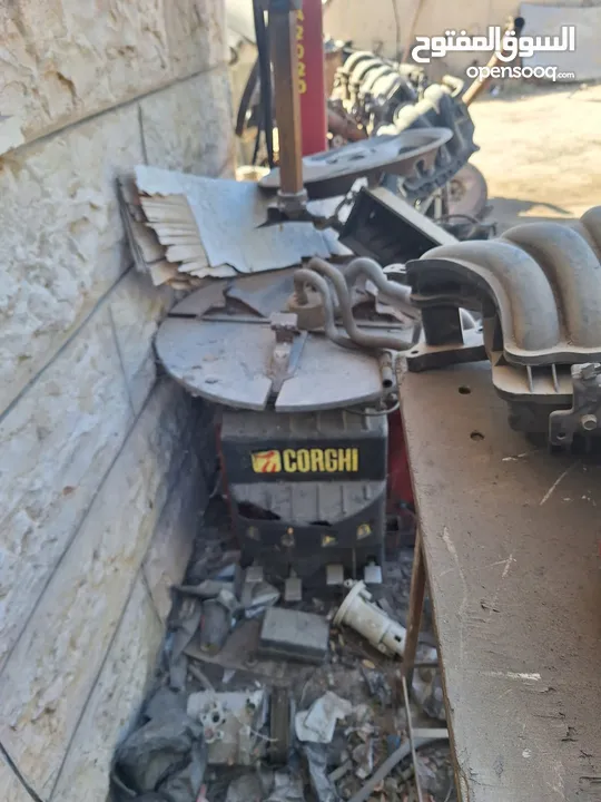 بنشر سيارات