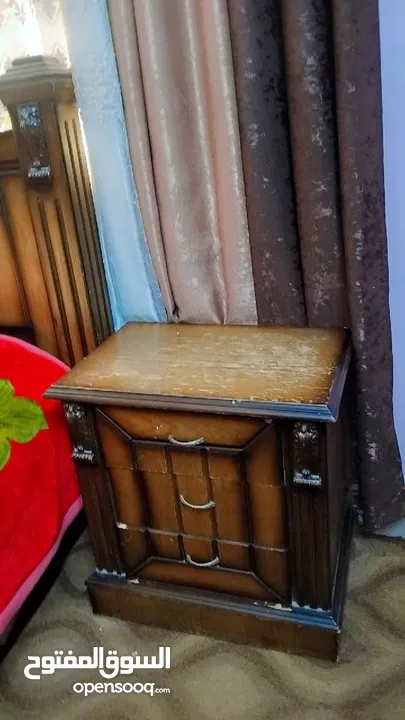غرفة نوم خشب ممتاز مستعملة بحالة الجديد