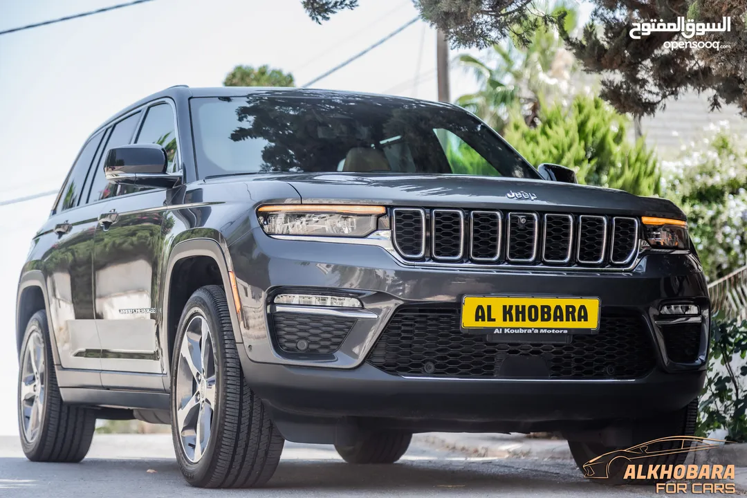 Jeep Grand Cherokee 2022 Limited Plug in hybrid 4xe  السيارة بحالة ممتازة جدا و قطعت